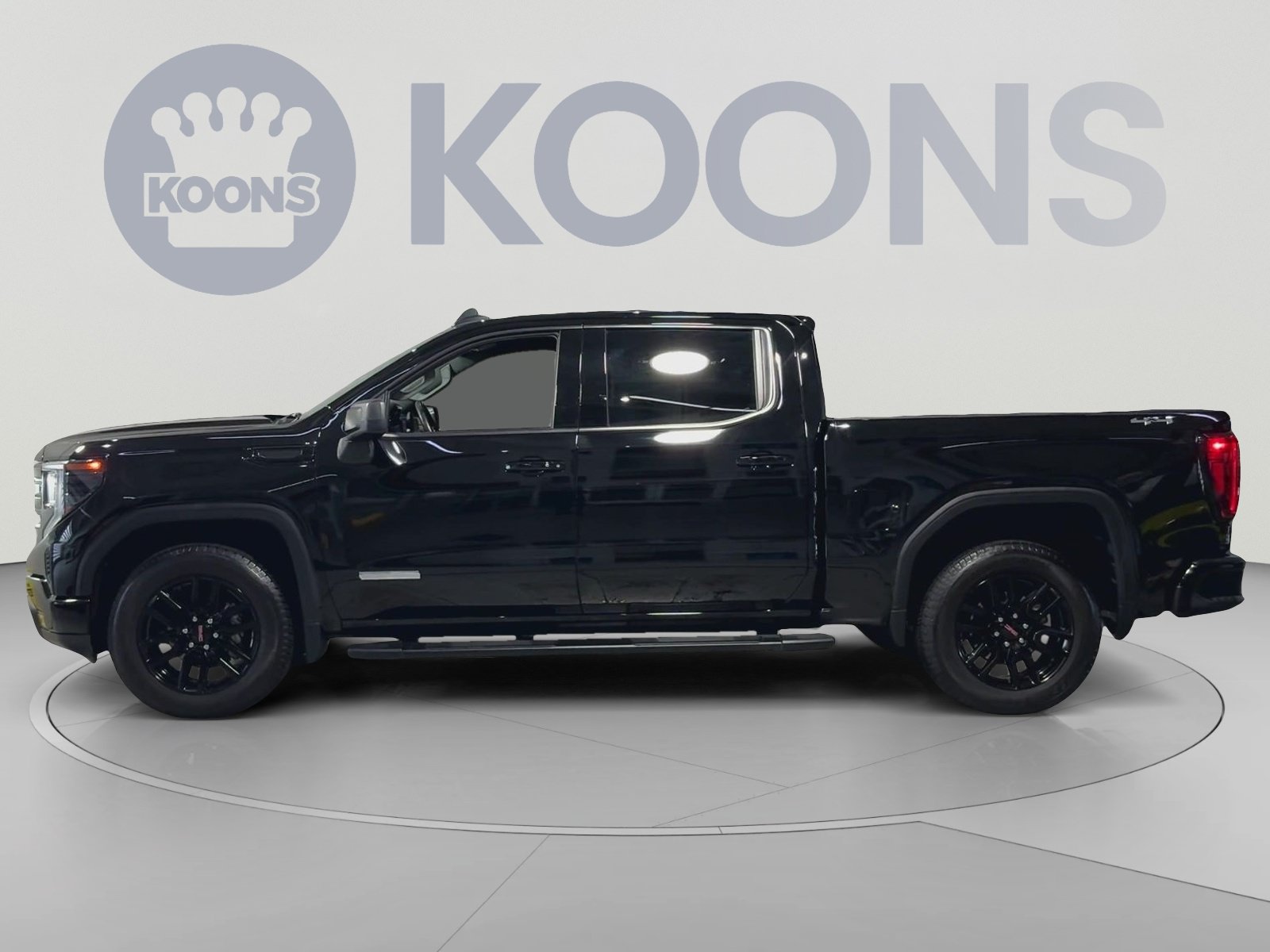 Used 2024 GMC Sierra 1500 Elevation AWD/4WD image 7