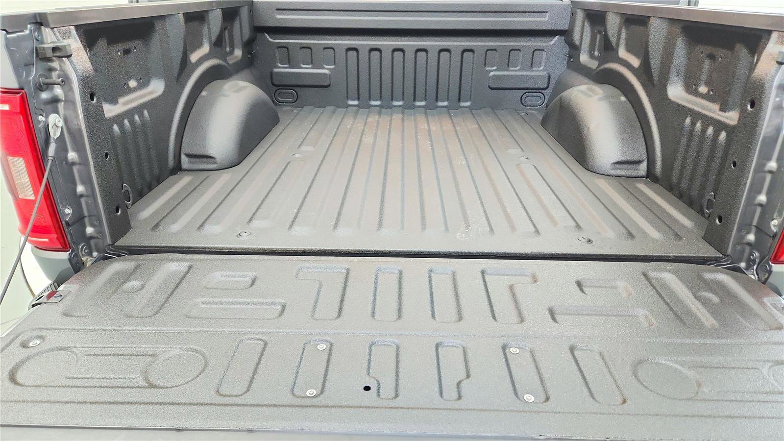 Used 2023 Ford F150 XLT image 24