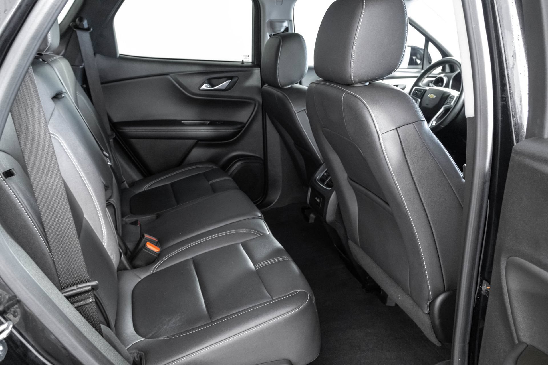 Used 2023 Chevrolet Blazer LT AWD/4WD image 40