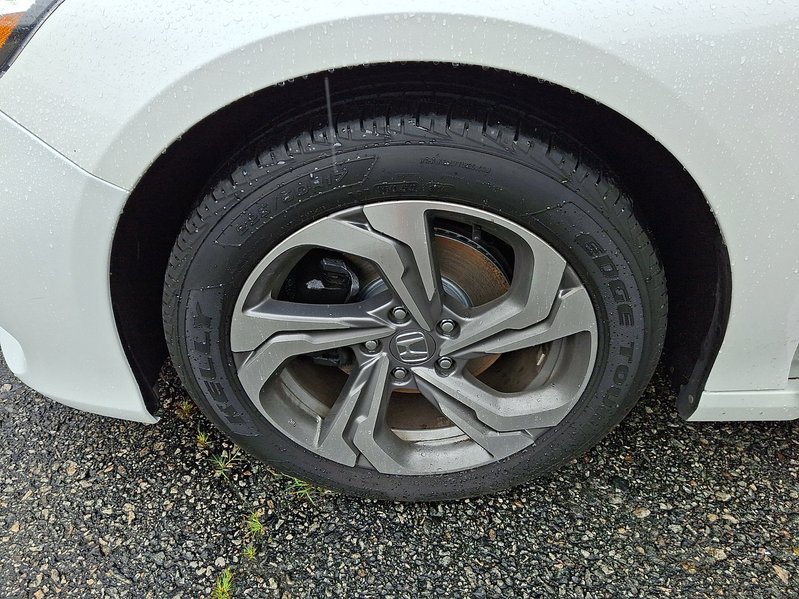 Certified 2019 Honda Accord EX image 28
