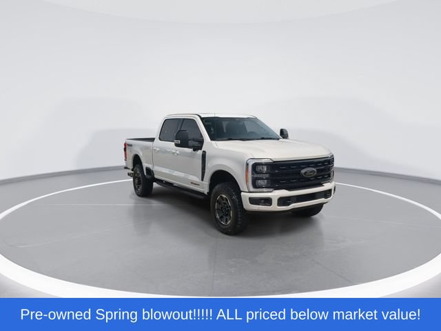 Used 2023 Ford F250 Lariat w/ Lariat Ultimate Package AWD/4WD image 2