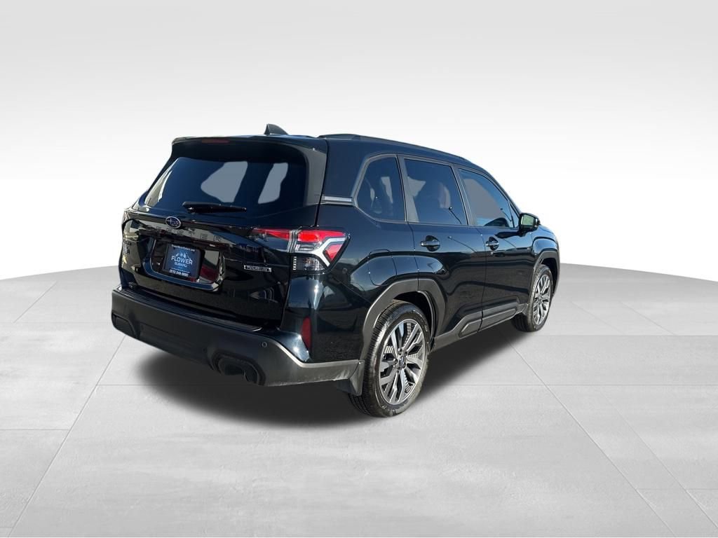 Used 2025 Subaru Forester Touring w/ Popular Package - Touring image 8