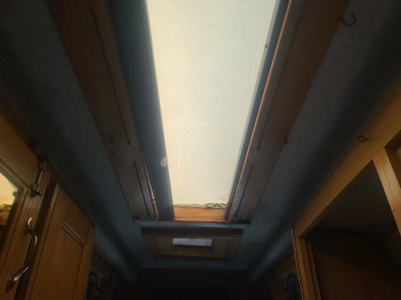 Used 1996 Dodge B3500 RWD image 46