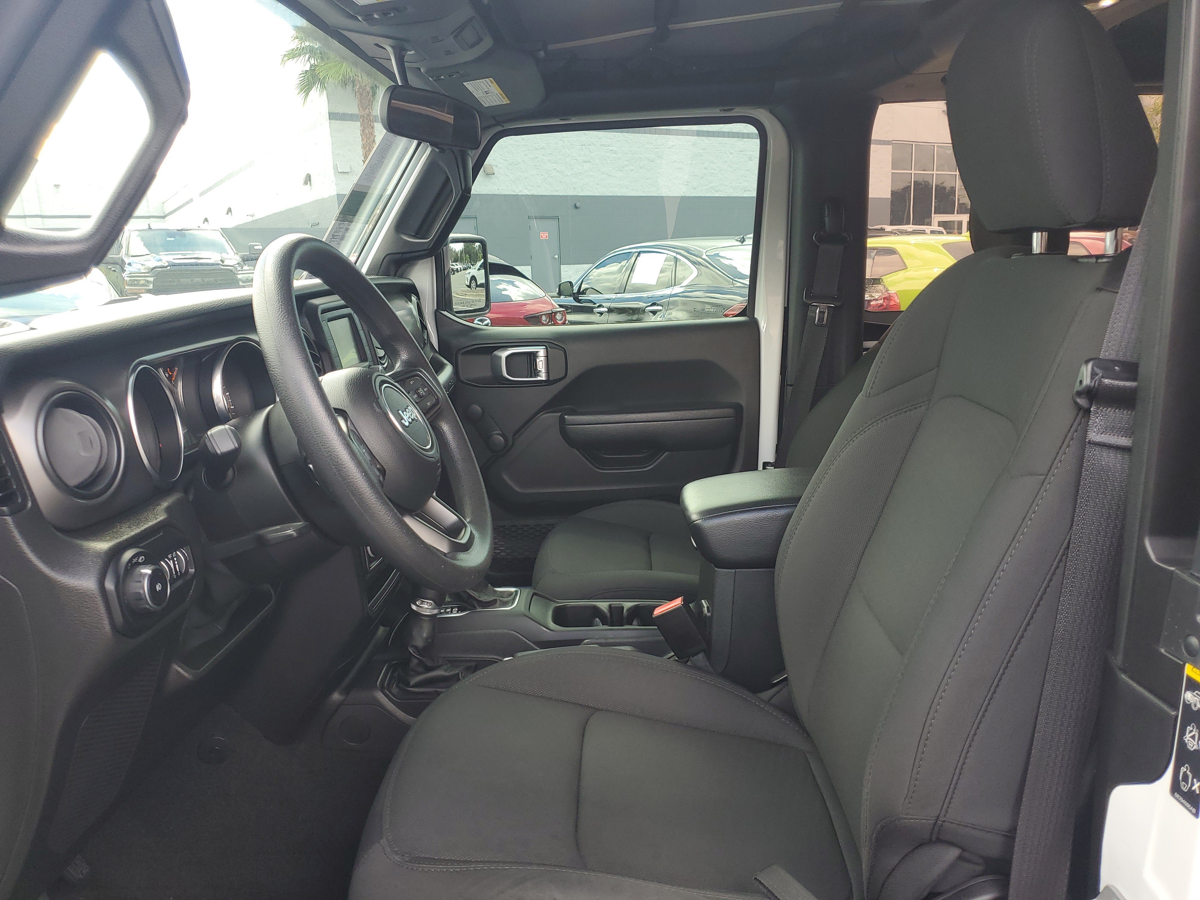 Used 2021 Jeep Wrangler Sport AWD/4WD image 12