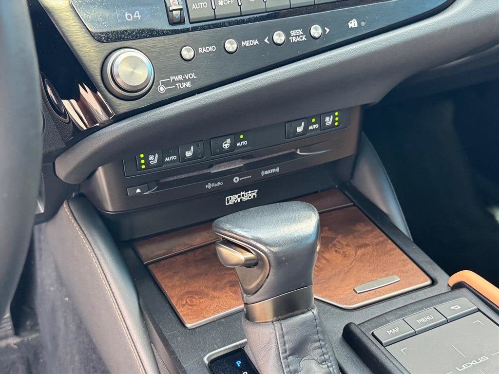 Used 2022 Lexus ES 300h w/ Premium Package FWD image 23