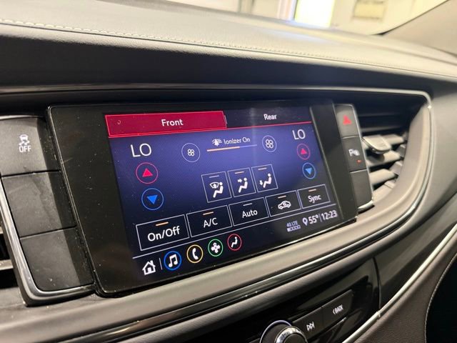 Used 2020 Buick Enclave Essence w/ LPO, Floor Liner Package FWD image 19