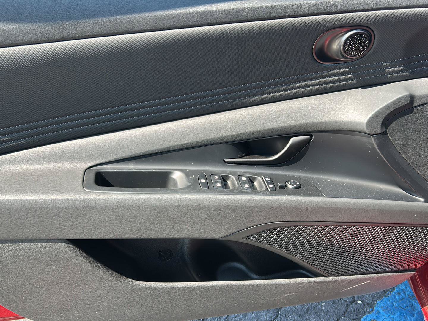 New 2026 Hyundai Elantra Sport FWD image 12