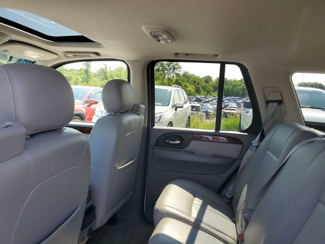 Used 2008 GMC Envoy Denali w/ Sun And 6-Disc Cd Package AWD/4WD image 8