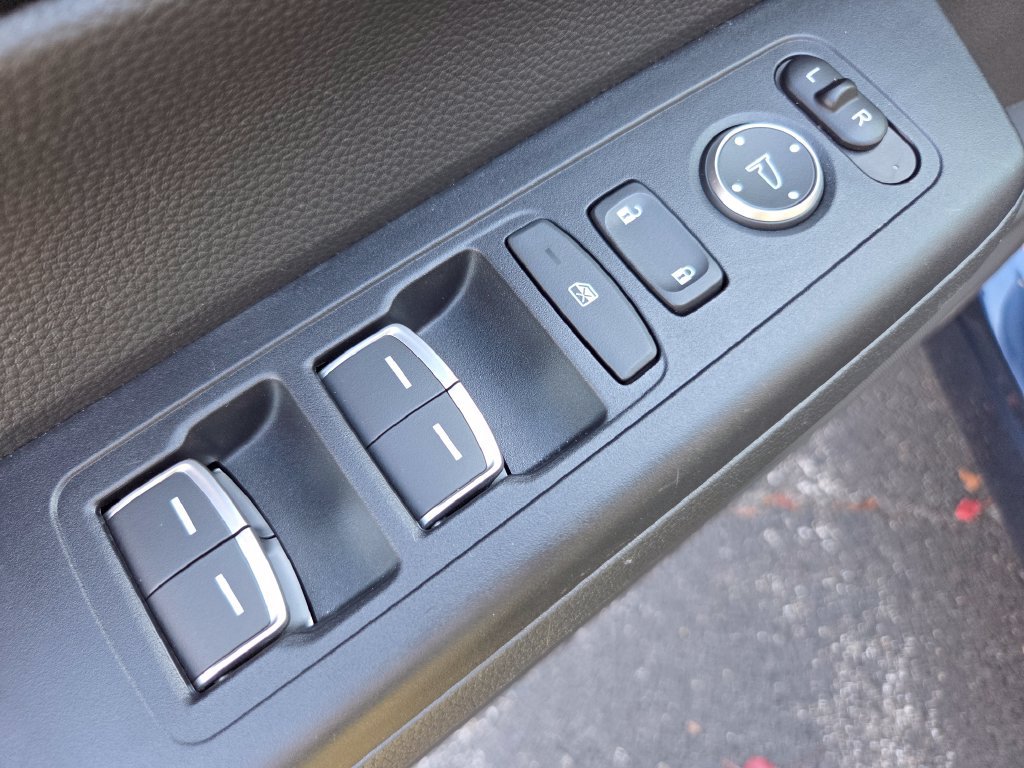Used 2024 Honda CR-V EX-L image 33