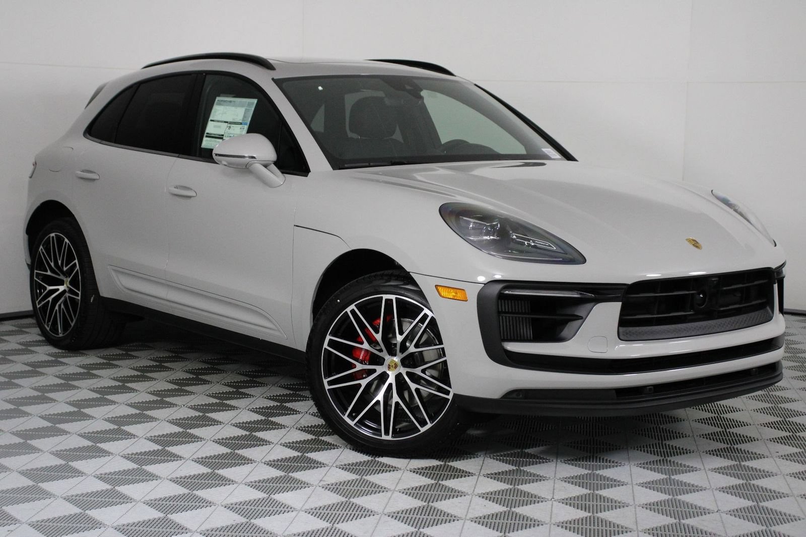 New 2026 Porsche Macan S AWD/4WD image 9