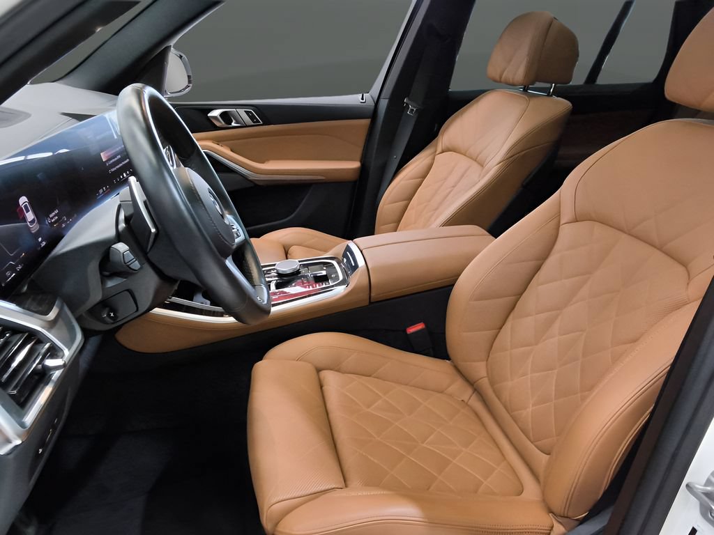 Used 2026 BMW X5 xDrive40i AWD/4WD image 12