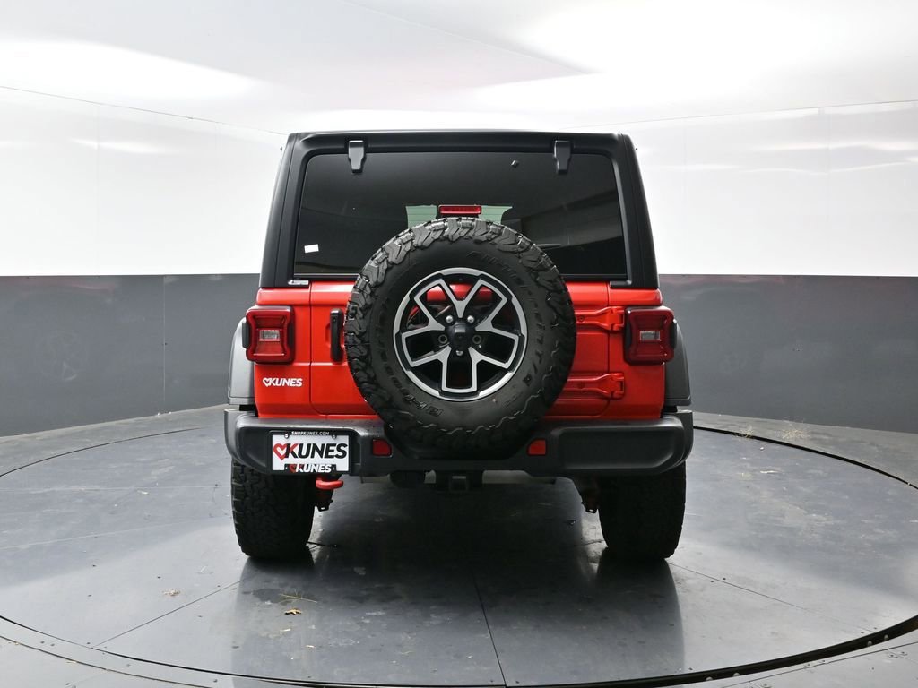 Used 2024 Jeep Wrangler Unlimited Rubicon image 13