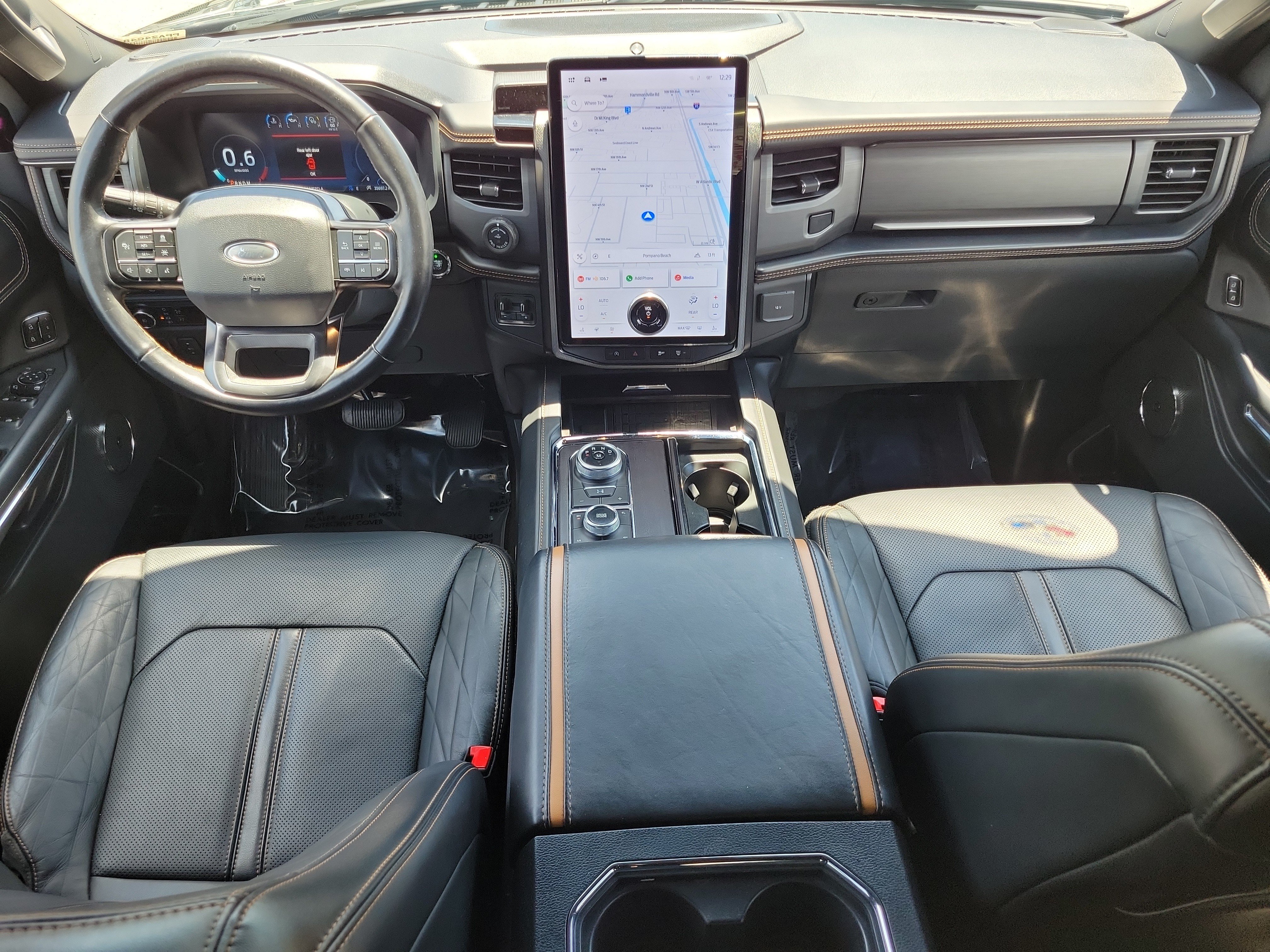 Used 2023 Ford Expedition Platinum AWD/4WD image 18