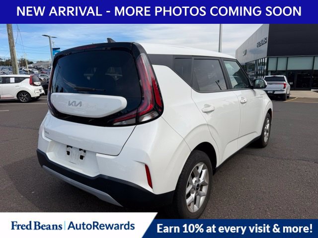 Used 2023 Kia Soul S FWD image 7