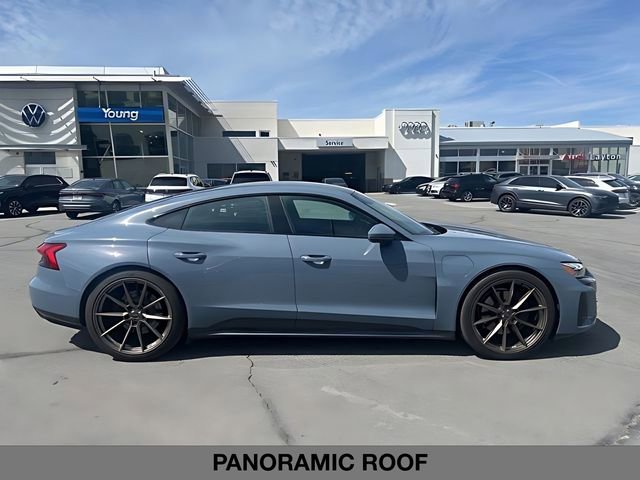 Used 2022 Audi e-tron GT Premium Plus AWD/4WD image 2