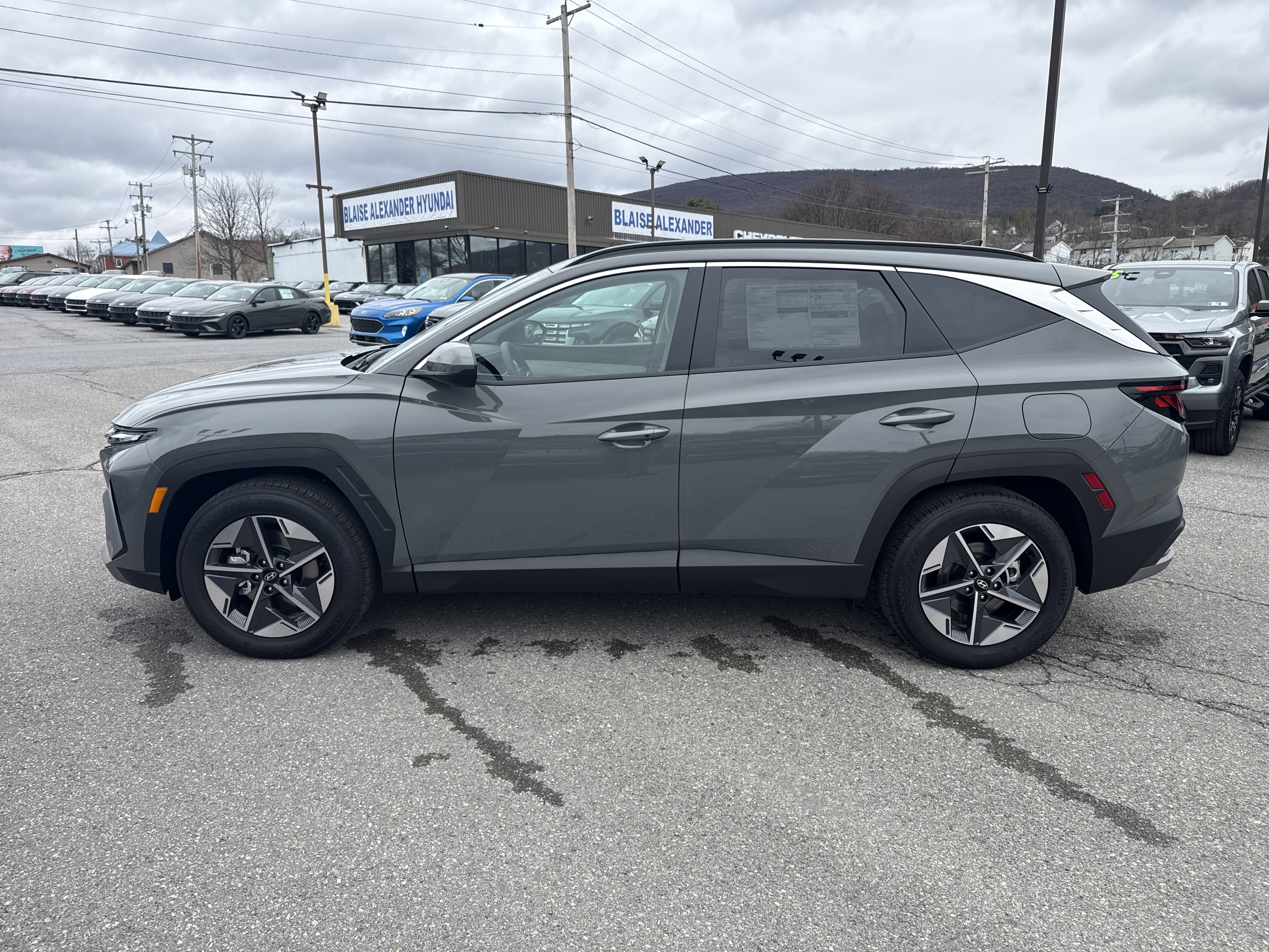 New 2026 Hyundai Tucson SEL image 7