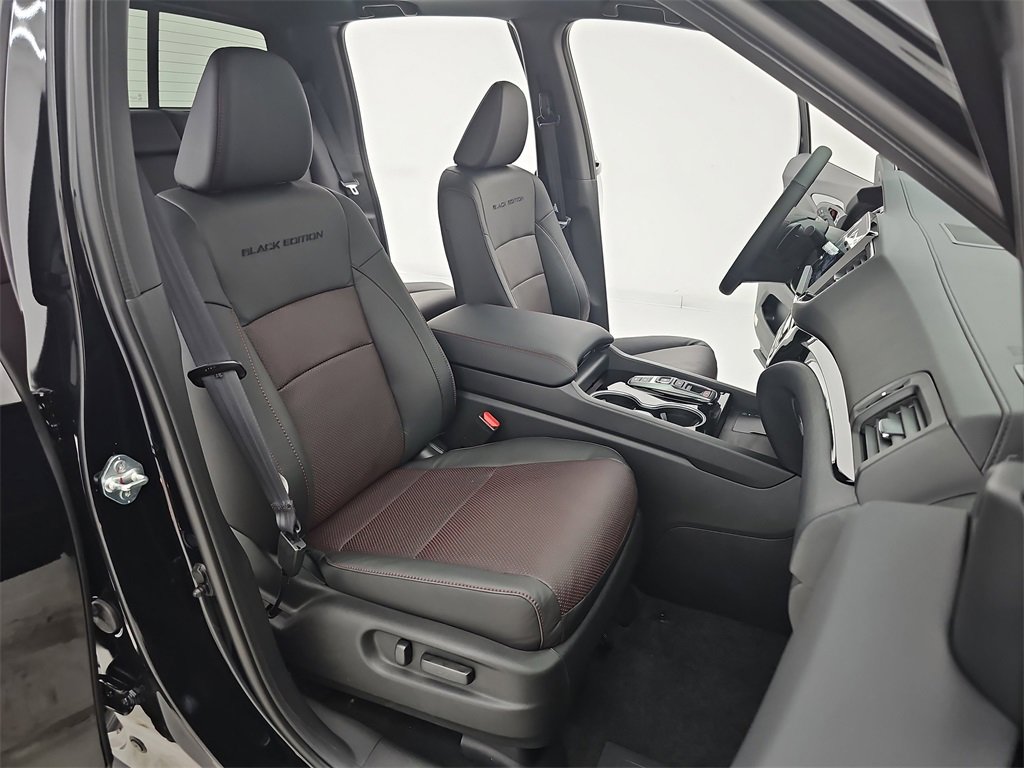 New 2026 Honda Ridgeline Black Edition image 12
