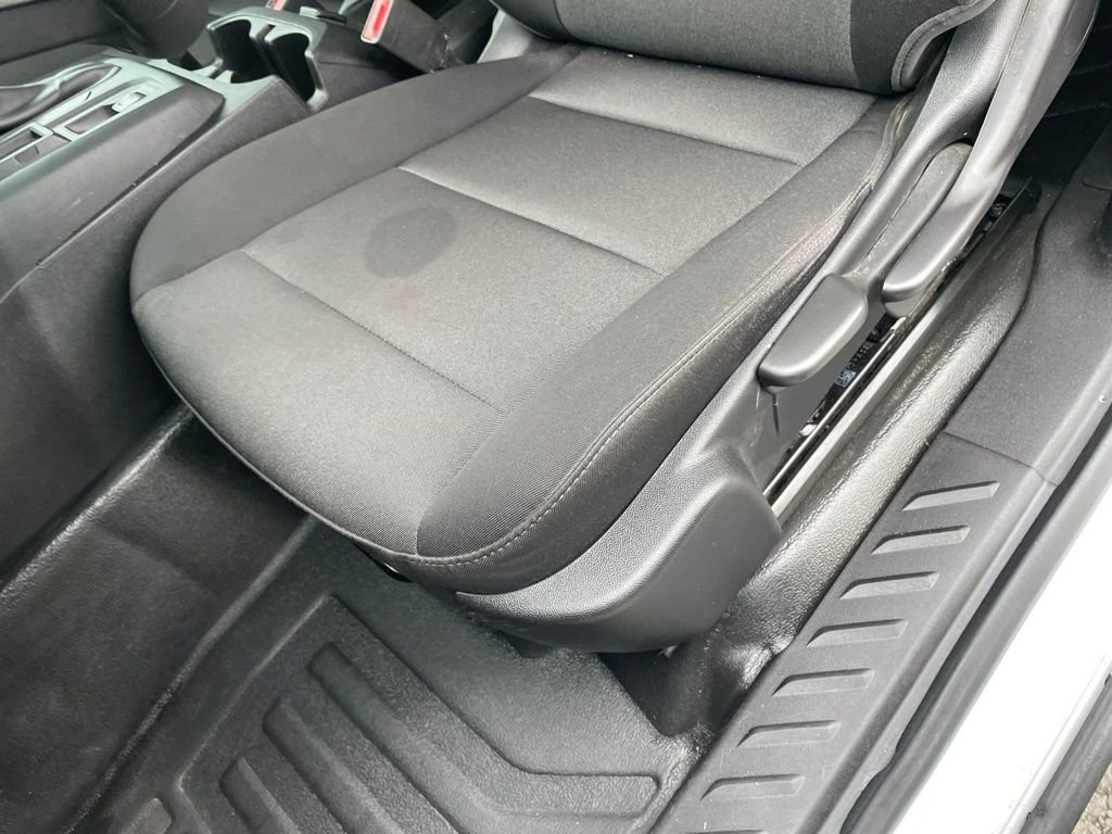 Used 2023 Chevrolet Colorado W/T image 23