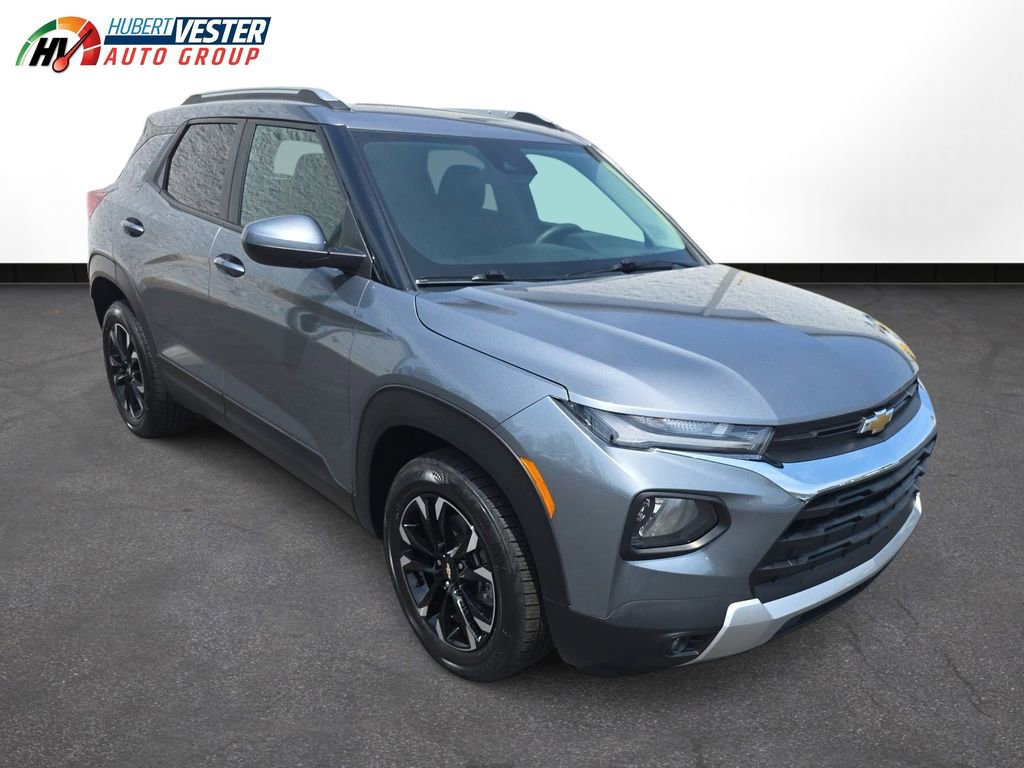 Used 2022 Chevrolet TrailBlazer LT FWD image 4