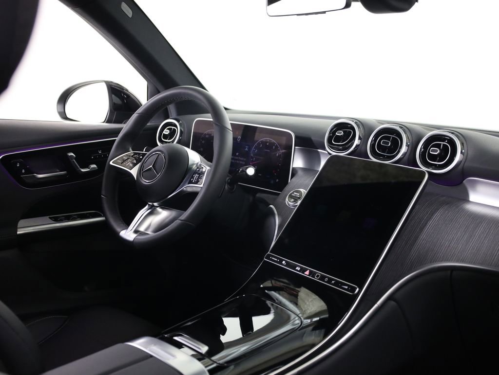 Used 2026 Mercedes-Benz GLC 300 4MATIC image 49