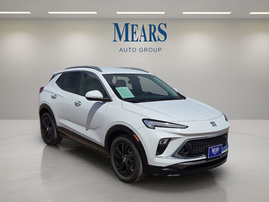 Used 2024 Buick Encore GX Sport Touring AWD/4WD image 7