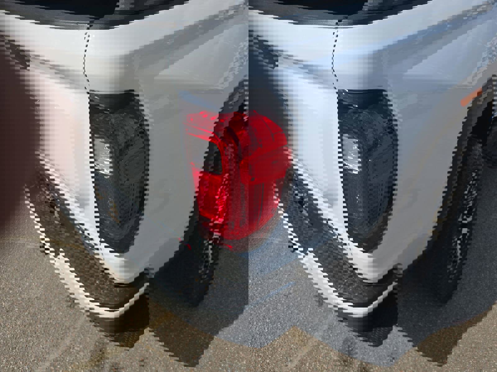 Used 2025 GMC Canyon AT4 w/ Nightfall Edition image 37