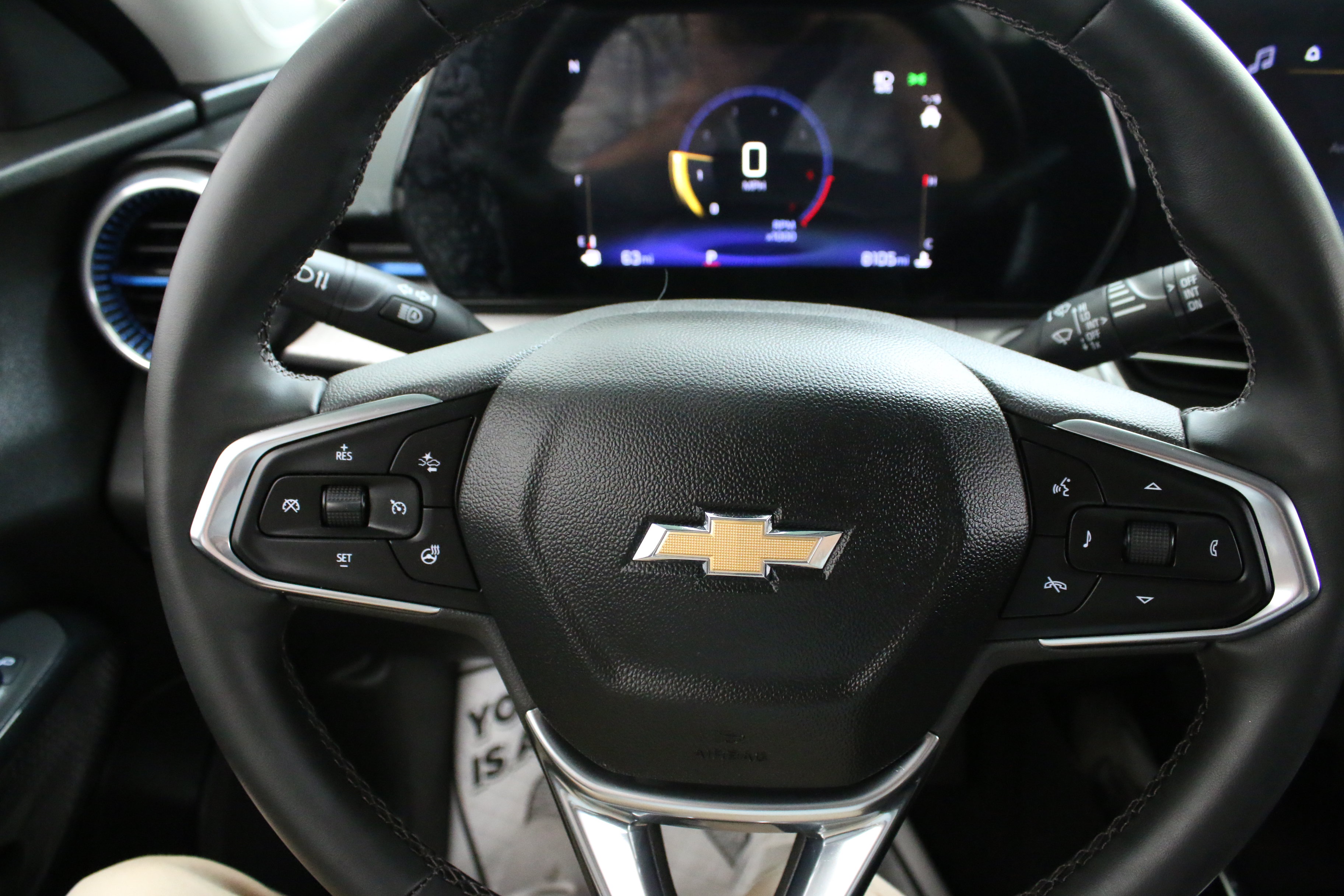 Used 2024 Chevrolet Trax LT w/ Driver Confidence Package FWD image 13