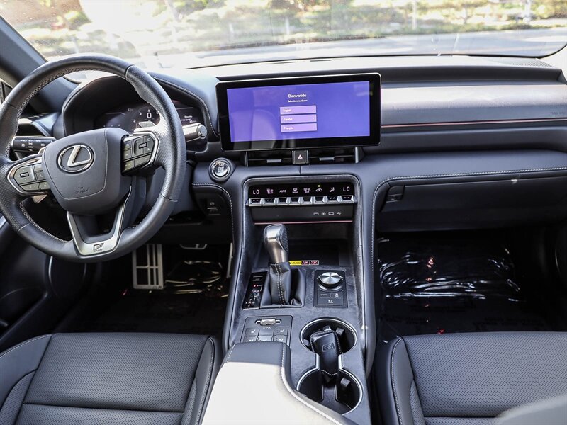 Used 2026 Lexus IS 350 F Sport w/ Accessory Package Z1 RWD image 17