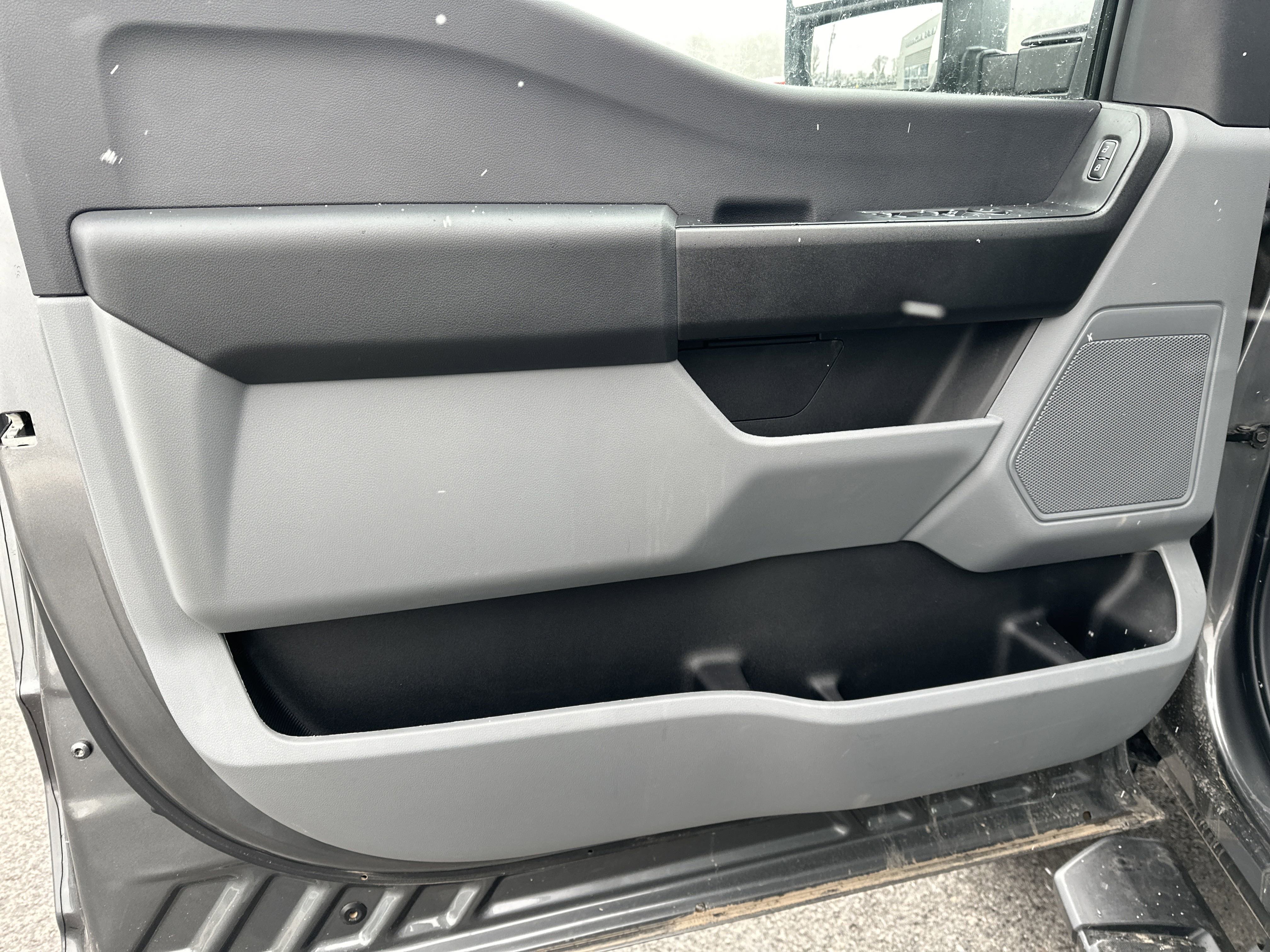 New 2024 Ford F350 XL w/ XL Chrome Package image 16