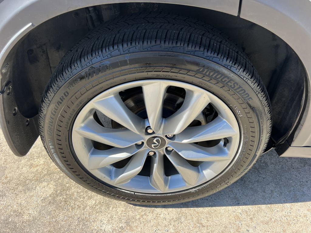 Used 2021 INFINITI QX50 Essential w/ Convenience Package image 15