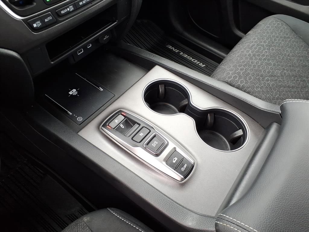 Used 2025 Honda Ridgeline Sport image 19