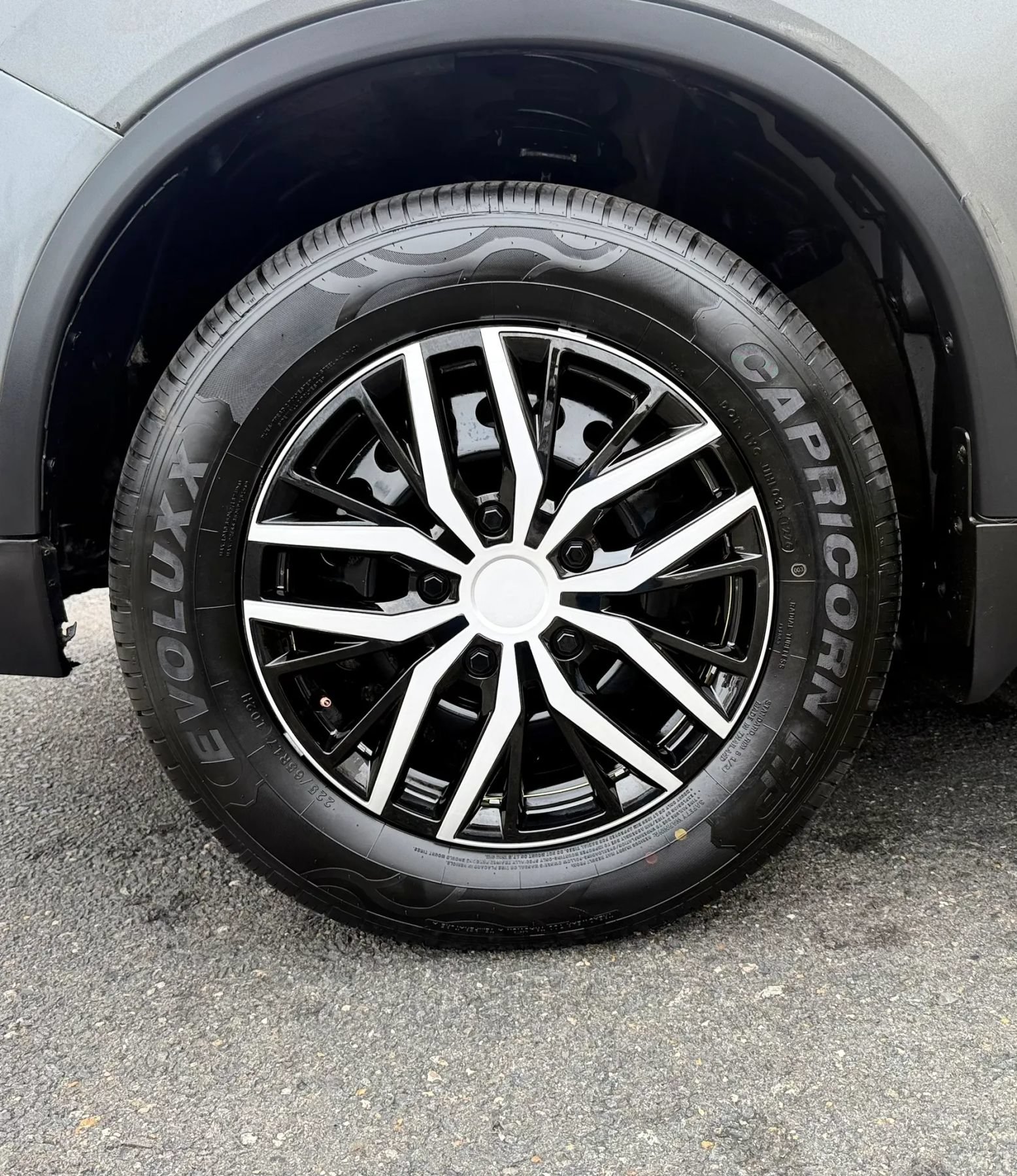 Used 2018 Nissan Rogue S AWD/4WD image 41