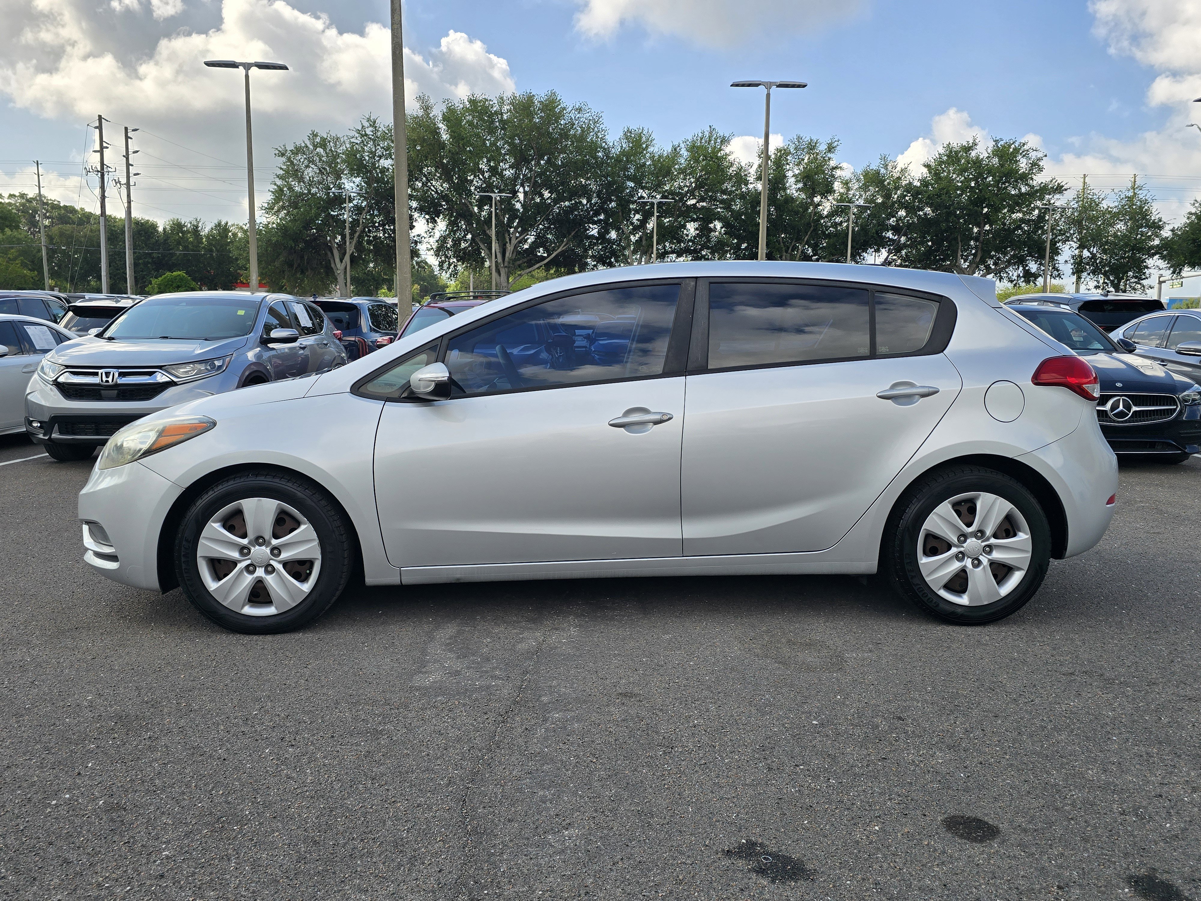 Used 2016 Kia Forte LX FWD image 5