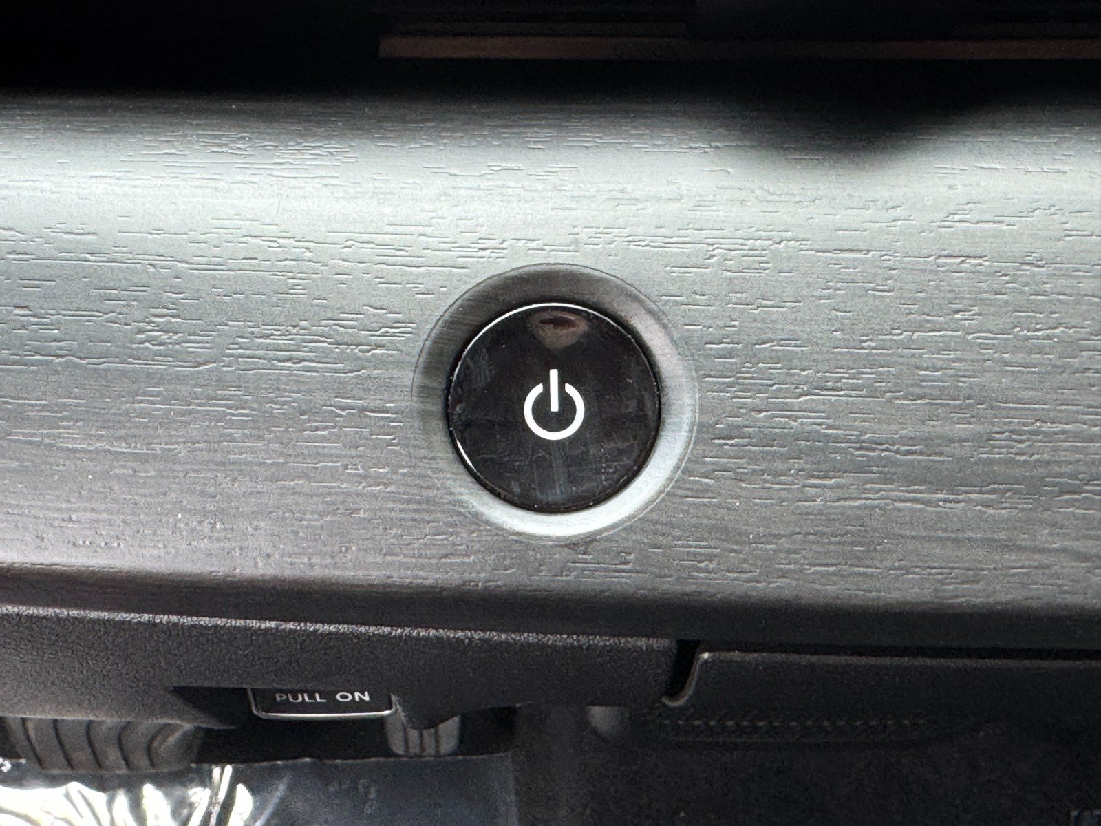 Used 2025 Nissan Ariya FWD image 20