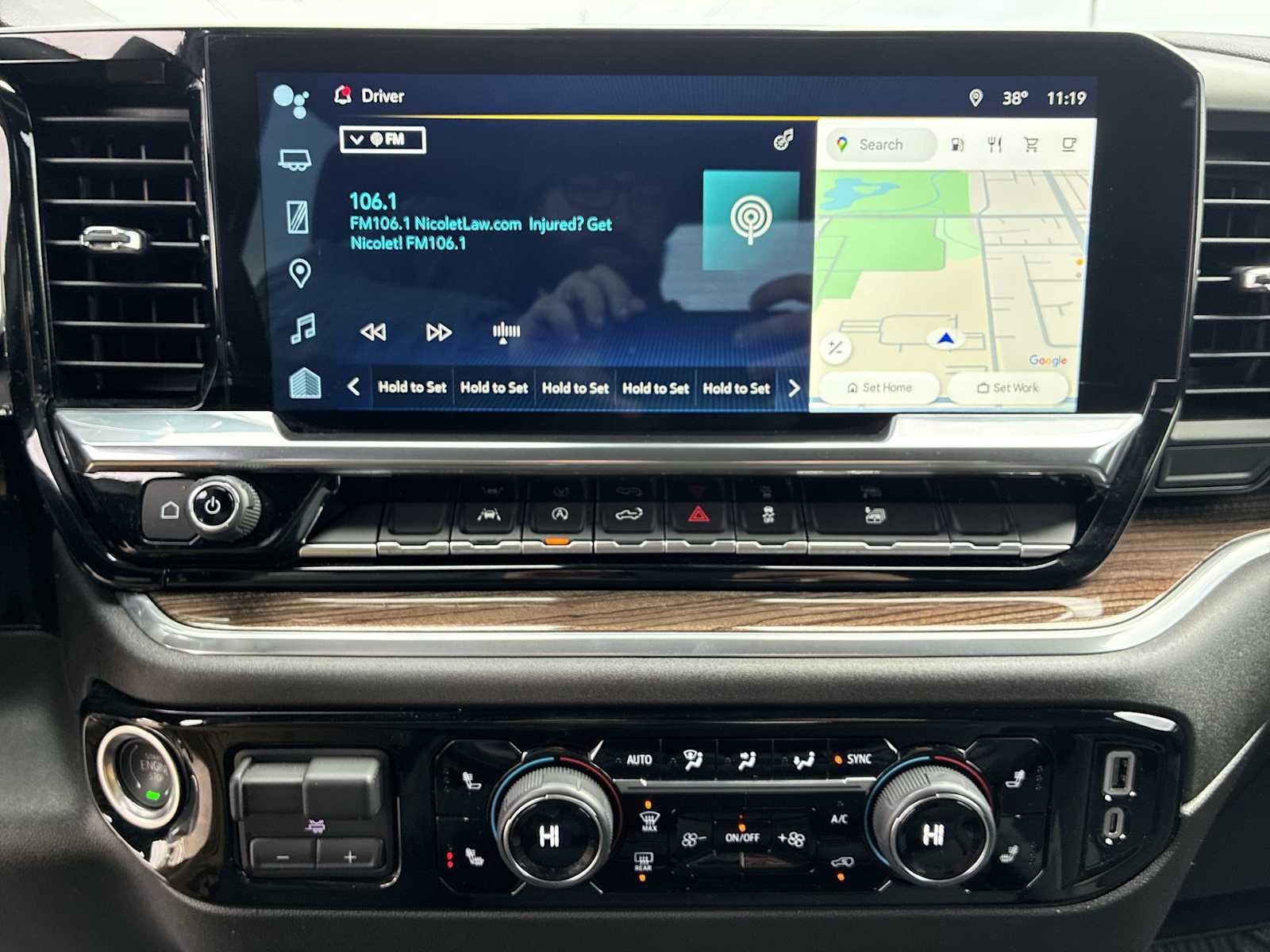 Used 2025 Chevrolet Silverado 1500 LT image 13