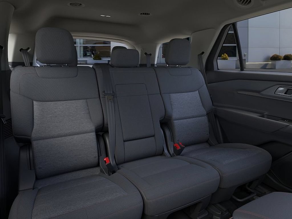 New 2026 Ford Explorer Active AWD/4WD image 11