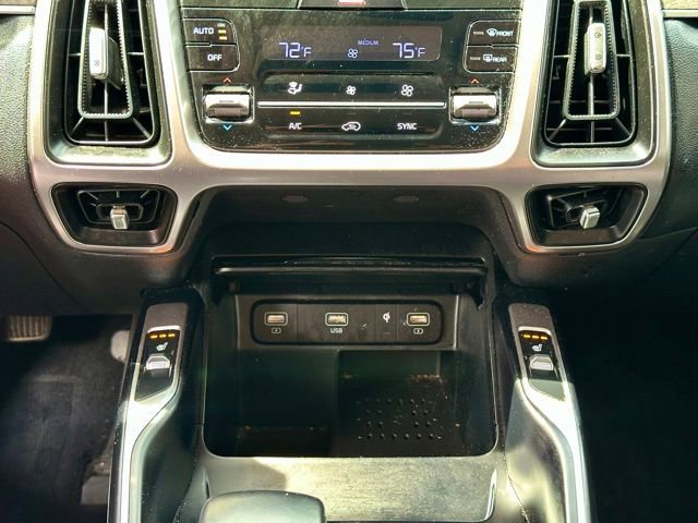 Used 2021 Kia Sorento EX w/ Panoramic Sunroof Package AWD/4WD image 29