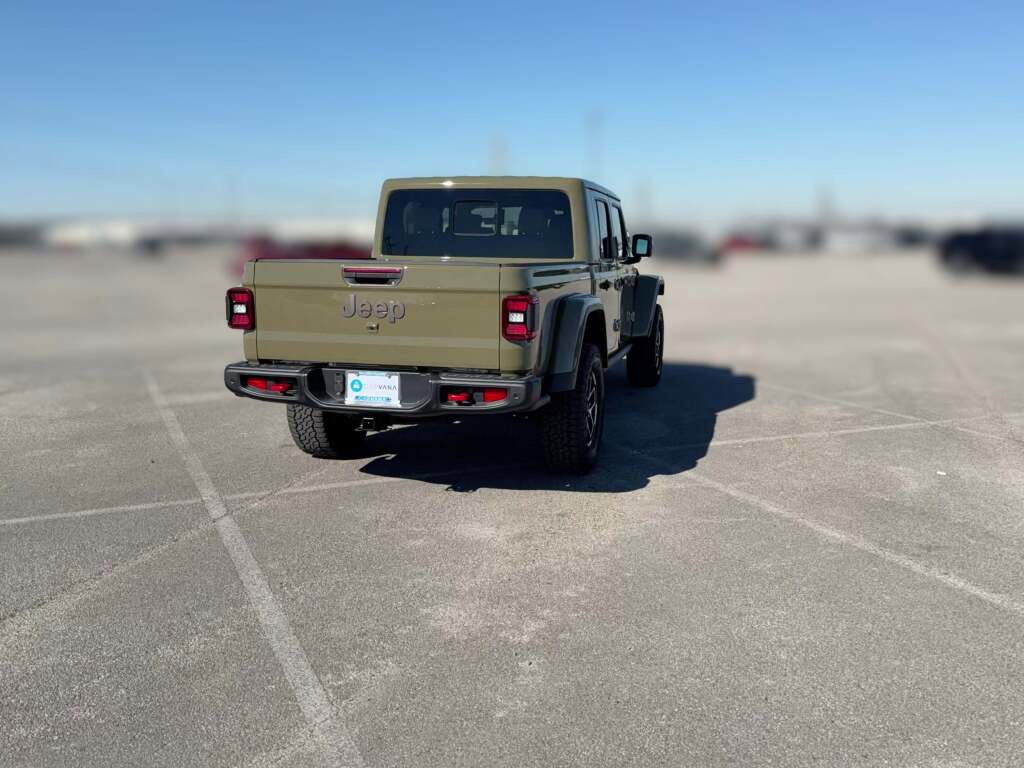 New 2026 Jeep Gladiator Rubicon image 11