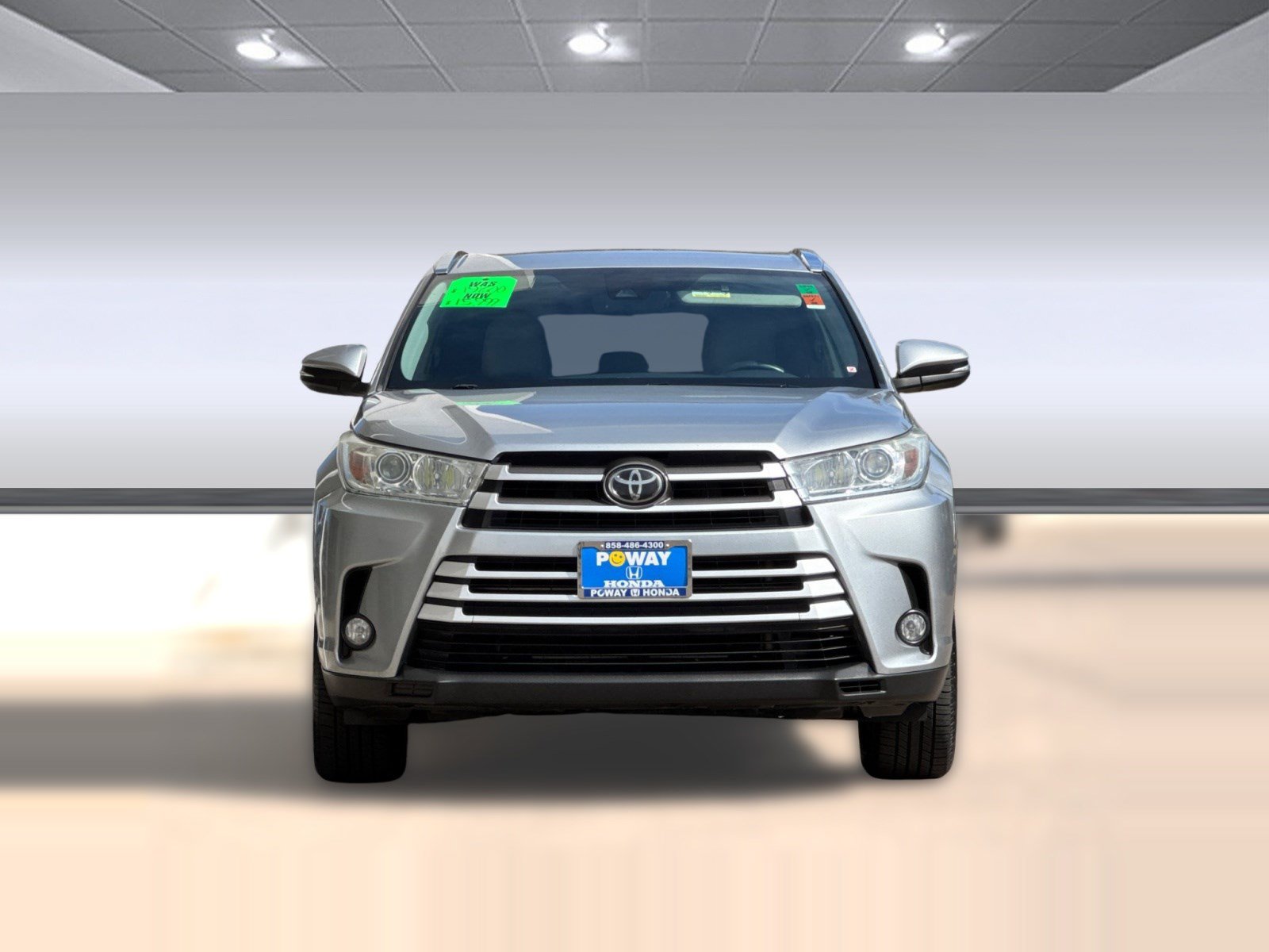 Used 2018 Toyota Highlander XLE FWD image 6