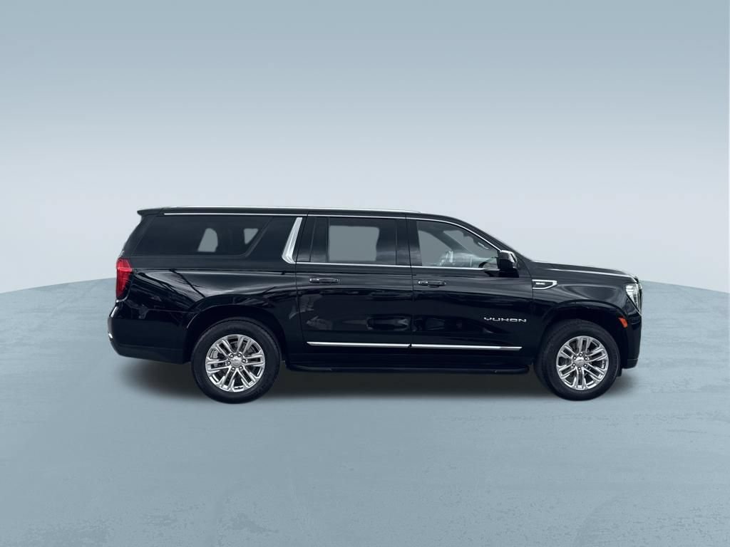 Used 2024 GMC Yukon XL SLT AWD/4WD image 9