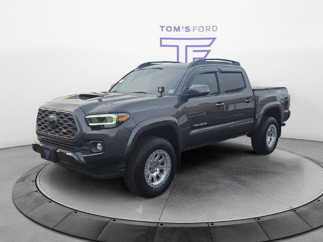 Used 2022 Toyota Tacoma TRD Sport w/ Technology Package AWD/4WD image 1