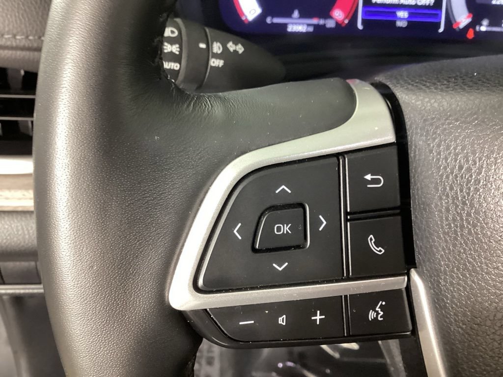 Used 2024 Toyota Grand Highlander AWD image 21