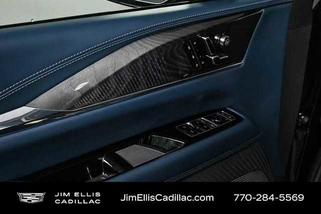 New 2025 Cadillac Escalade IQ Luxury 2 AWD/4WD image 5