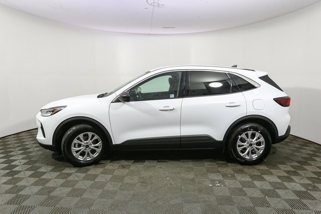 Used 2023 Ford Escape Active image 6