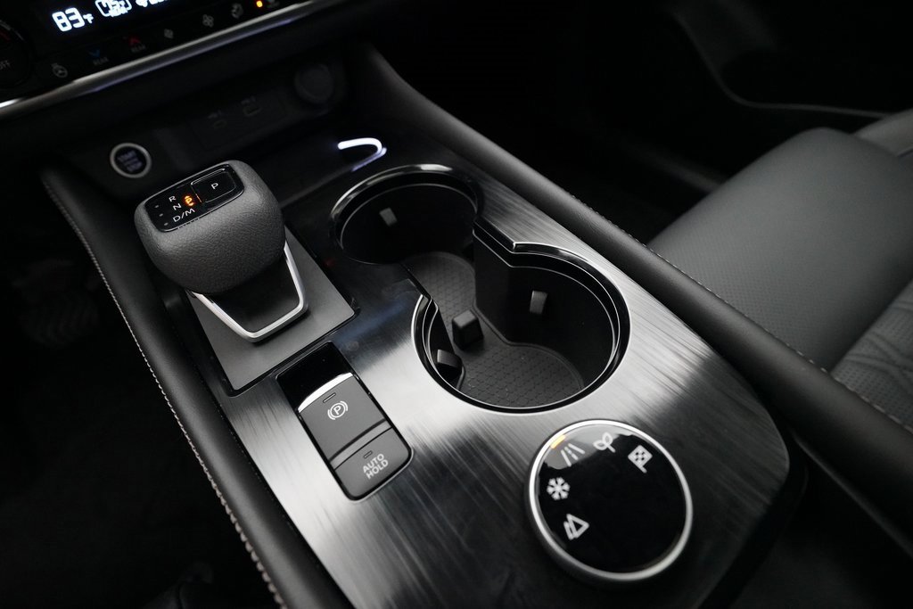 Used 2023 Nissan Rogue Platinum w/ Platinum Premium Package image 17