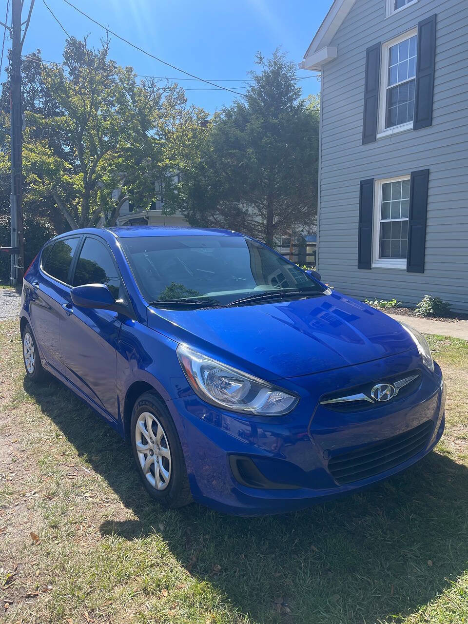 Used 2013 Hyundai Accent GS FWD image 4