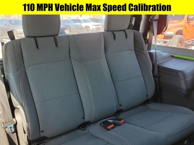 Used 2025 Jeep Wrangler Sport image 27