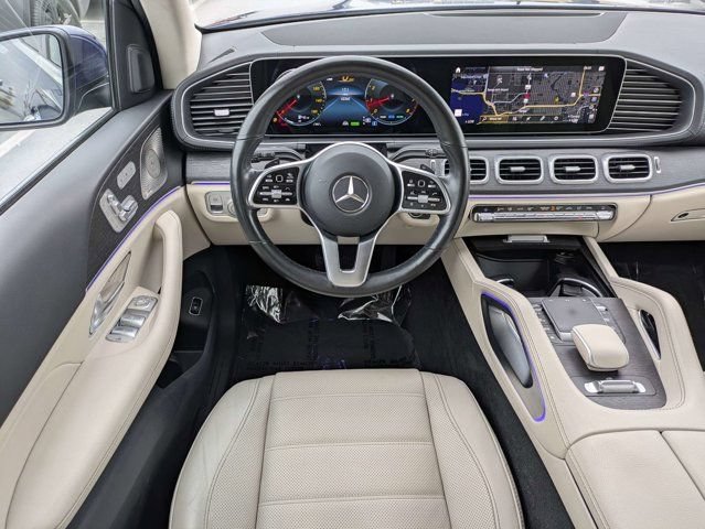 Used 2022 Mercedes-Benz GLS 450 4MATIC image 18