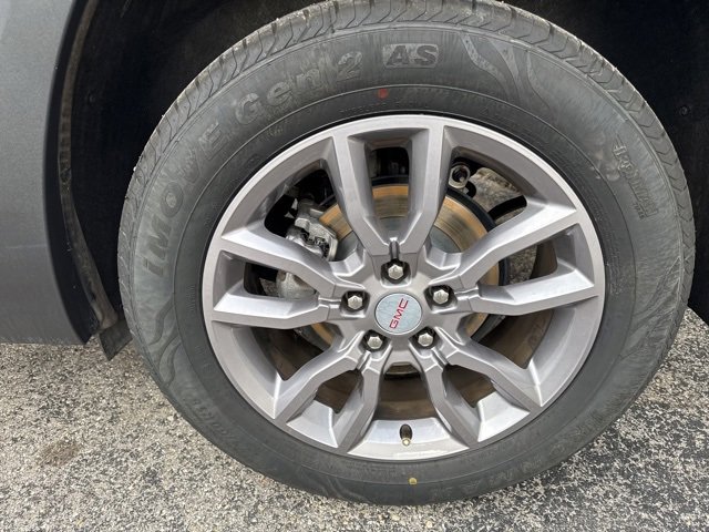 Used 2024 GMC Terrain SLT image 28