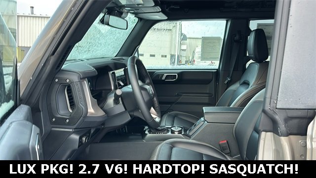 New 2025 Ford Bronco Outer Banks w/ Sasquatch Package image 21